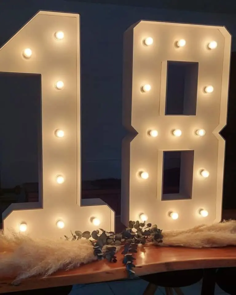 Duo chiffres "18"